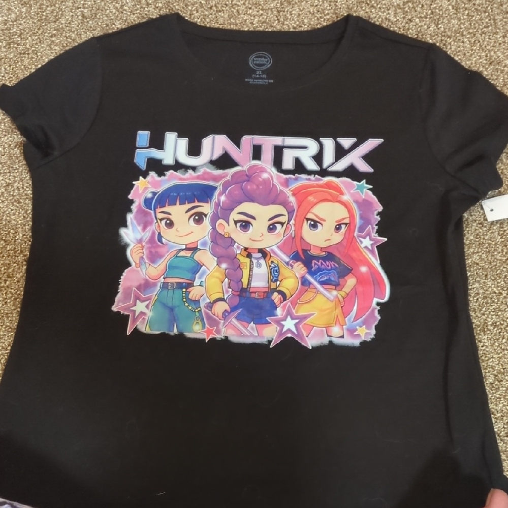 wonder nation Black Tee with Colorful Huntrix Cartoon Crew